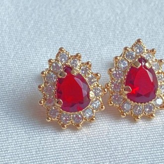 Detalhes do produto Brinco Gota Vermelho Cravejado com Zircônias  Folheado a Ouro 18k