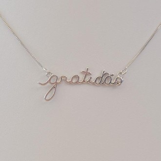 Detalhes do produto Gargantilha Gratidão Folheado a Rhodium Branco