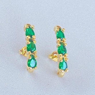 Detalhes do produto Brinco Ear Hook Zircônias Gota Verde Esmeralda, Folheado a Ouro 18K